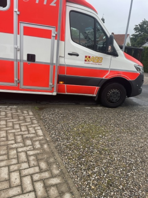 Krankenwagen in Borsum